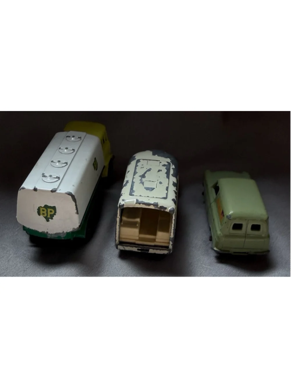 Vintage LESNEY MATCHBOX Series 1960's VEHICLES No 14,25, And 17 Lot Of 3